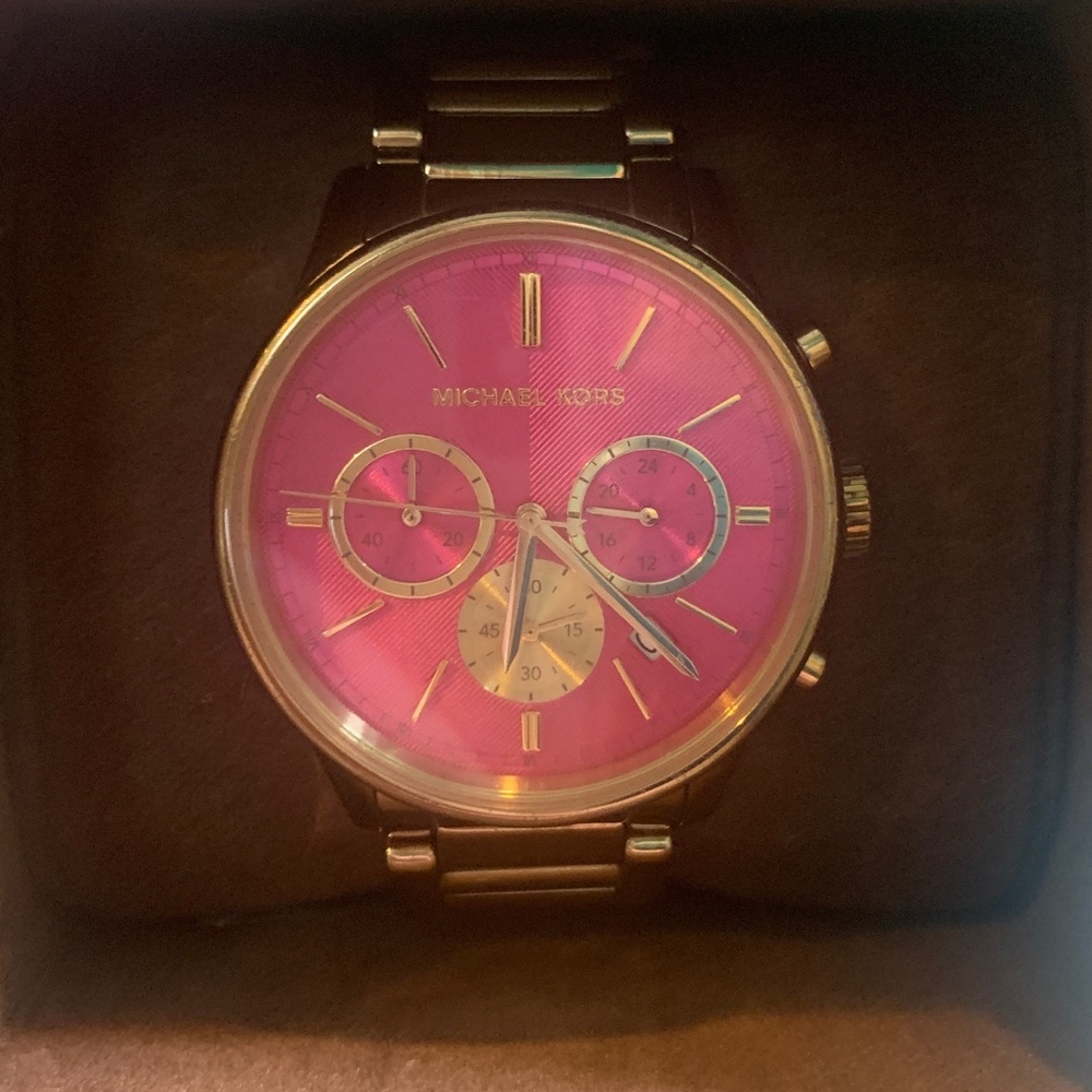MICHAEL KORS GOLD WATCH WITH PINK FACE